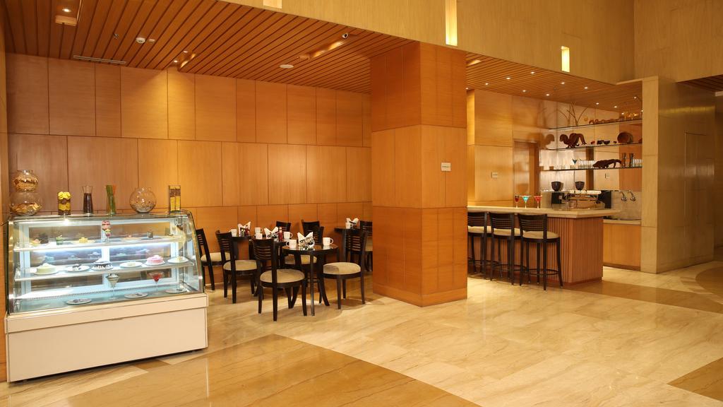 Country Inn & Suites By Radisson, Meerut Exterior foto